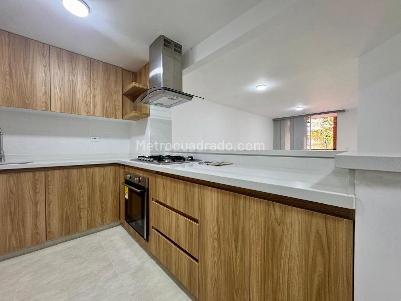 3BR Apartment in El Dorado Envigado (78 m²)