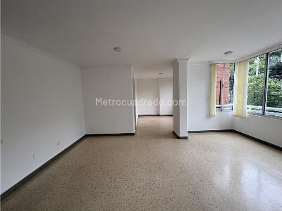 Apartamento de 3 alcobas en venta en Laureles, Medellín, 90 m² · foto 5 de 20