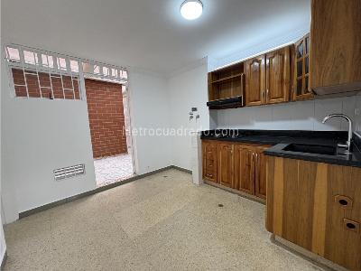 Apartamento de 3 alcobas en venta en Laureles, Medellín, 90 m² · foto 6 de 20