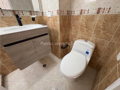 Apartamento de 3 alcobas en venta en Laureles, Medellín, 90 m² · foto 18 de 20