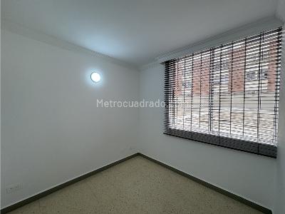 Apartamento de 3 alcobas en venta en Laureles, Medellín, 90 m² · foto 19 de 20