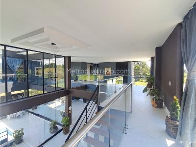 Casa de 4 alcobas en venta en Vereda Las Cuchillas, Rionegro · foto 5 de 16