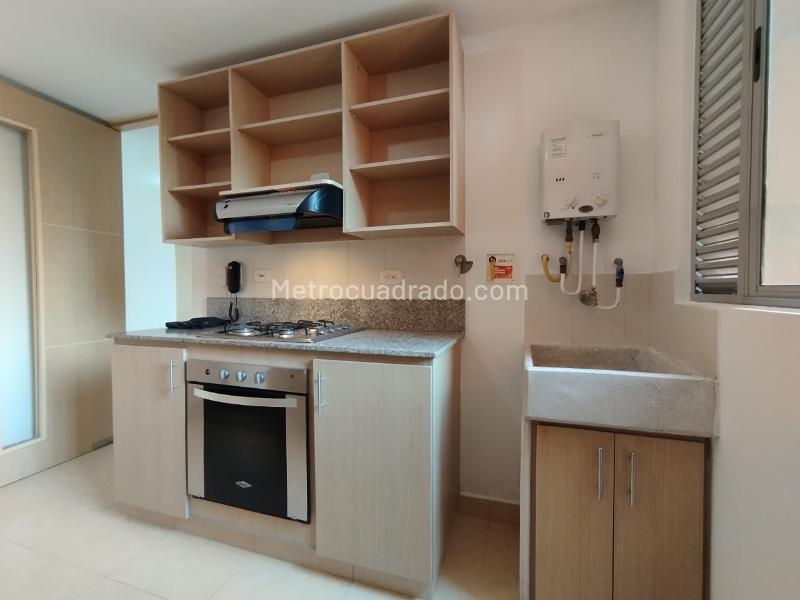 Piso – Envigado, La Mina, Valle de Aburrá - Más