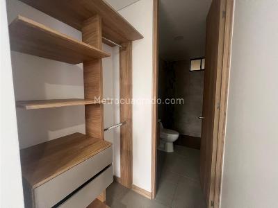 Apartaestudio en venta en Pinares, Pereira, 41 m² · foto 7 de 19