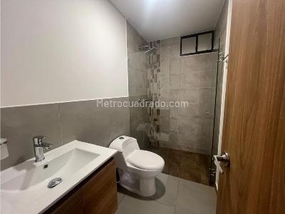 Apartaestudio en venta en Pinares, Pereira, 41 m² · foto 8 de 19