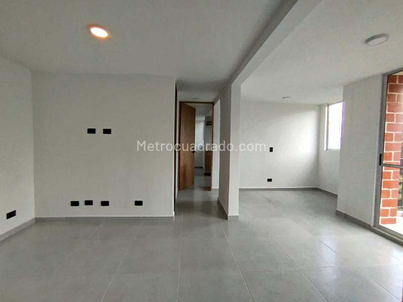 1BR Apartment in El Porvenir Rio Negro (50 m²) - 4
