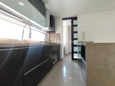 Apartamento de 3 alcobas en arriendo en Santa Maria De Los Angeles, Medellín, 122 m² · foto 9 de 20