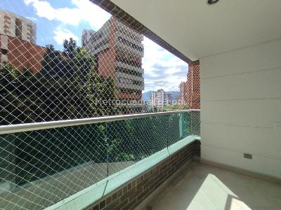 Apartamento de 3 alcobas en arriendo en Santa Maria De Los Angeles, Medellín, 122 m² · foto 11 de 20