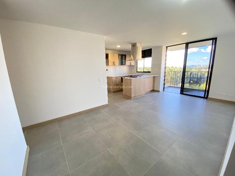 Apartamento Nuevo de 3 Alcobas con Balcón en San Antonio de Pereira - 3