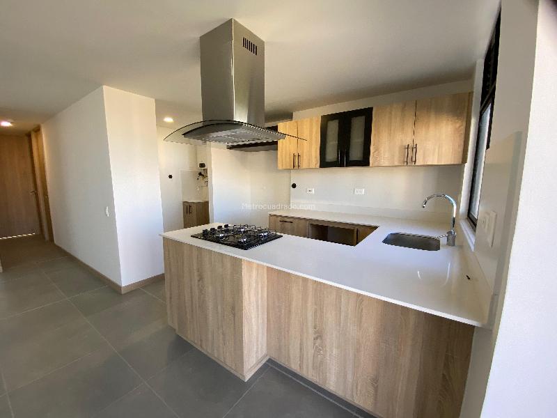 Apartamento Nuevo de 3 Alcobas con Balcón en San Antonio de Pereira - 9