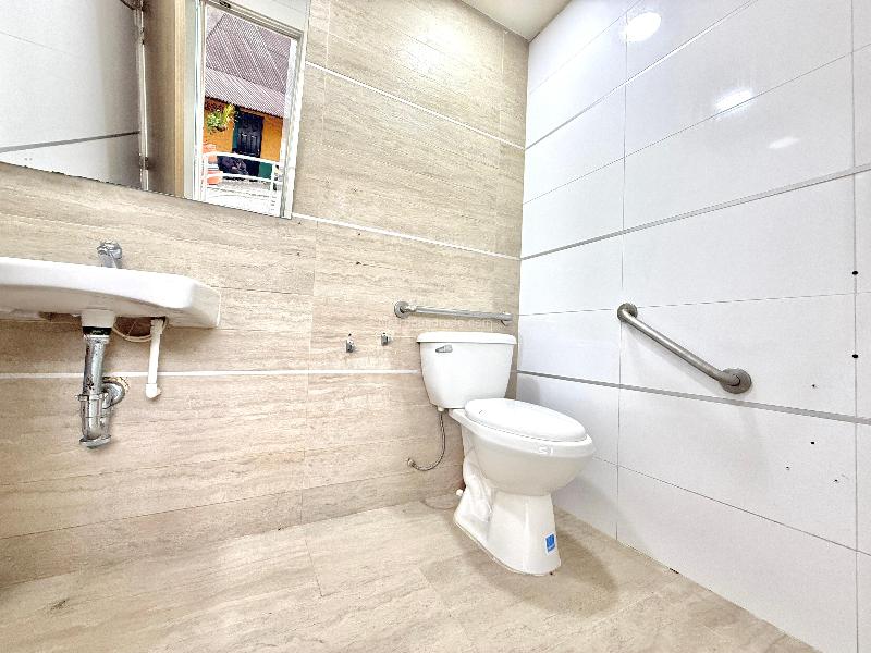 Local Comercial en Arriendo, Vereda Tribunas, Pereira - Más
