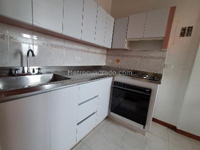 Apartamento de 2 alcobas en arriendo en La Nubia, Medellín, 75 m² · foto 10 de 20