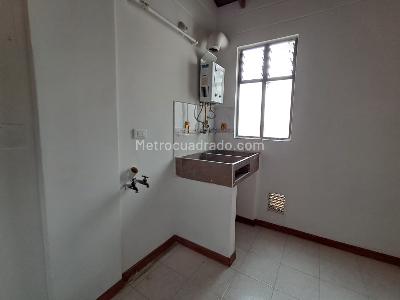 Apartamento de 2 alcobas en arriendo en La Nubia, Medellín, 75 m² · foto 11 de 20