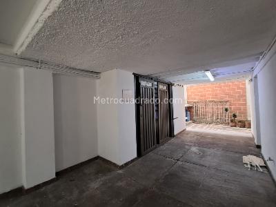 Apartamento de 2 alcobas en arriendo en La Nubia, Medellín, 75 m² · foto 15 de 20
