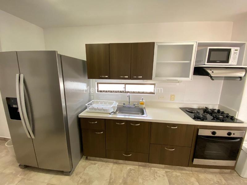 Apartamento Amoblado de 3 Alcobas en Laureles con Internet Rápido - 6