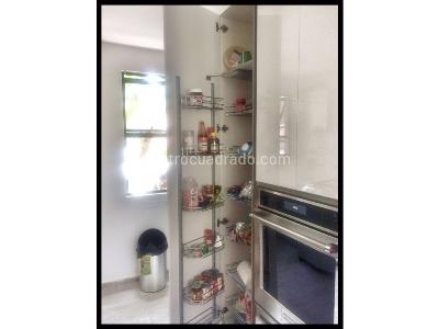 Casa de 3 alcobas en venta en El Tesoro, Medellín, 166 m² · foto 8 de 13