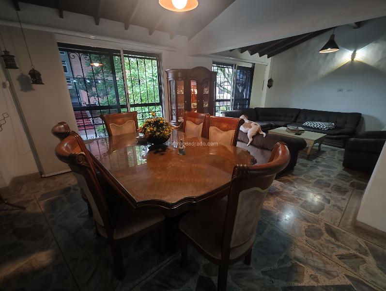 Versatile 3BR House in Simon Bolivar Medellin - 2