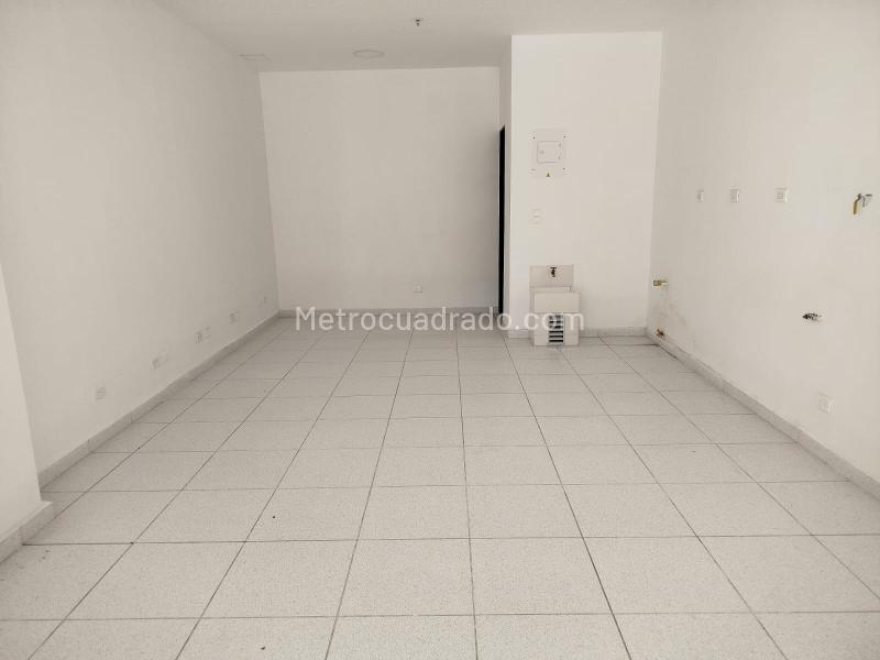 Local Comercial en Arriendo, Calle Larga, Sabaneta - Vista 2