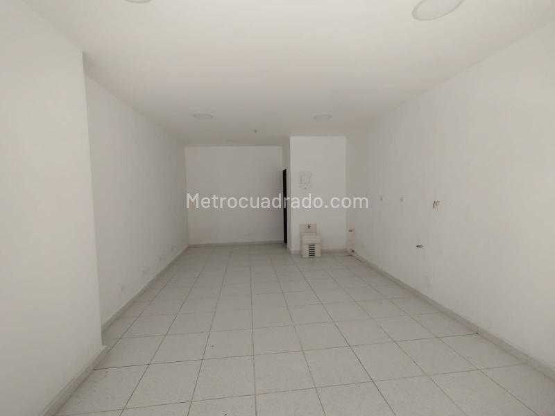 Local Comercial en Arriendo, Calle Larga, Sabaneta - Más