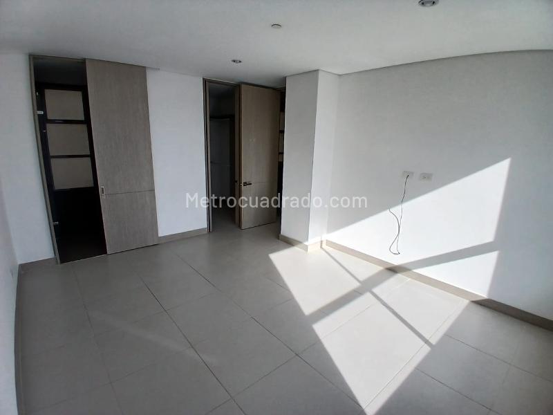 Apartamento Exclusivo en Arriendo en El Chocho, Envigado - 2
