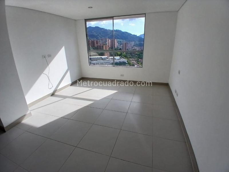 Apartamento Exclusivo en Arriendo en El Chocho, Envigado - 3
