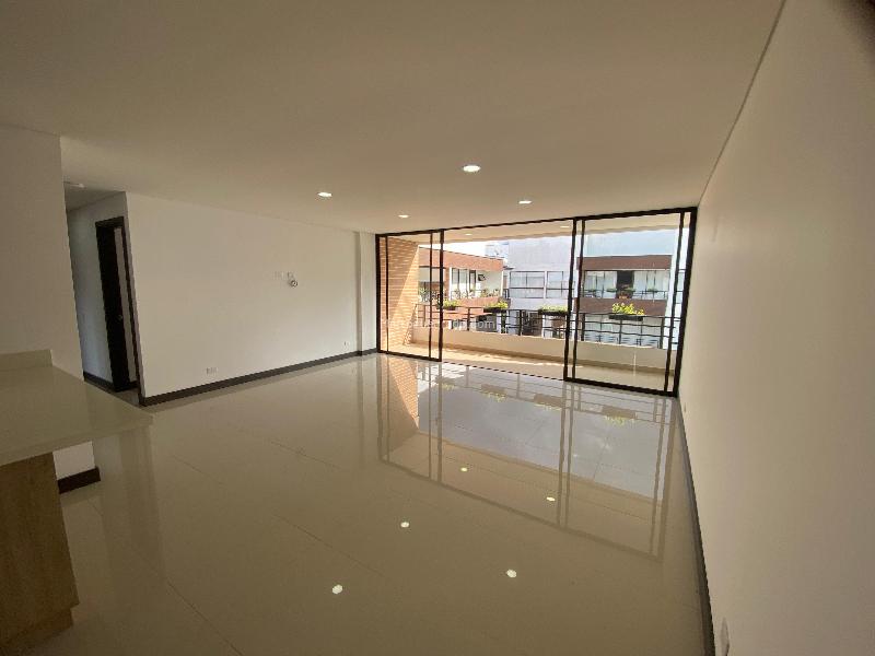 3BR Apartment in El Retiro (88 m²) - 2