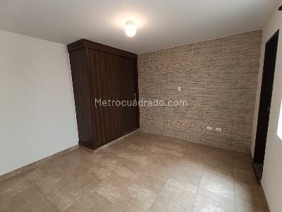 Casa de 2 alcobas en arriendo en Laureles Medellin, Medellín, 70 m² · foto 5 de 11