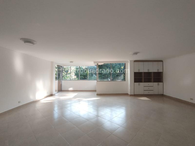 Excelente Apartamento de 3 Alcobas en Manila