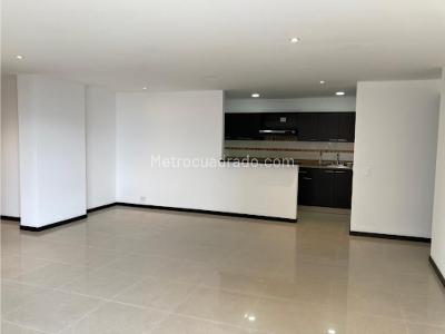 Apartamento en venta en Castropol, Medellín · foto 4 de 9