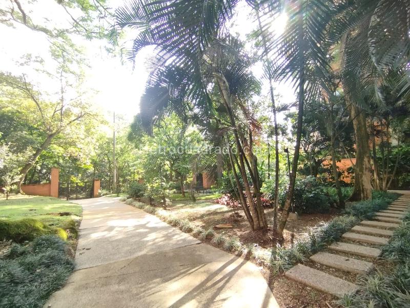 Spacious 4BR Apartment in La Florida El Poblado - 7