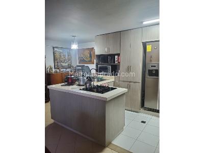 Apartamento en venta en Loma Del Indio, Medellín · foto 4 de 13