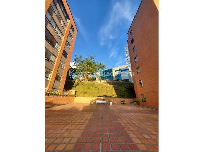 Apartamento en venta en Loma Del Indio, Medellín · foto 10 de 13