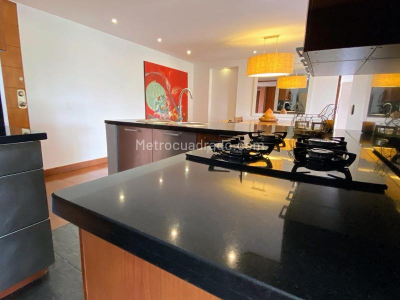 Apartamento de Lujo Amoblado de 2 Alcobas con Balcón en Alejandría - 5