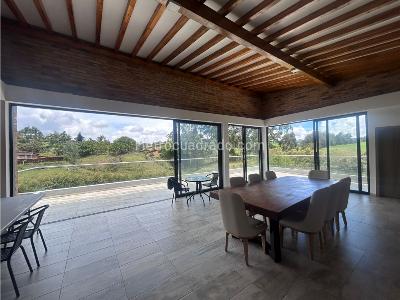 Casa de 5 alcobas en venta en Corredor San Antonio, Rionegro, 450 m² · foto 3 de 20