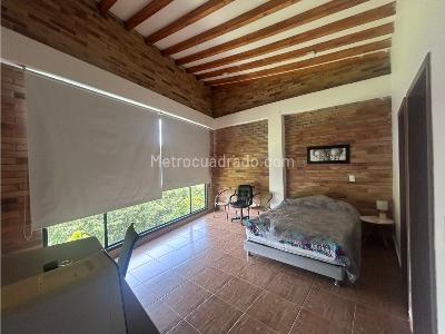Casa de 5 alcobas en venta en Corredor San Antonio, Rionegro, 450 m² · foto 13 de 20