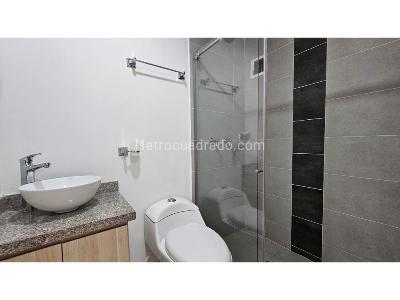 Apartamento de 3 alcobas en venta en Prado, Bello, 90 m² · foto 11 de 15
