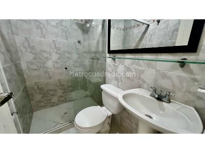 Apartamento de 3 alcobas en venta en Laureles, Medellín, 130 m² · foto 13 de 14
