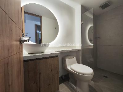 Apartamento de 3 alcobas en arriendo en Laureles Medellin, Medellín, 105 m² · foto 5 de 16