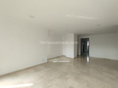 Apartamento de 3 alcobas en arriendo en La Frontera Campestre, Medellín, 162 m² · foto 10 de 20