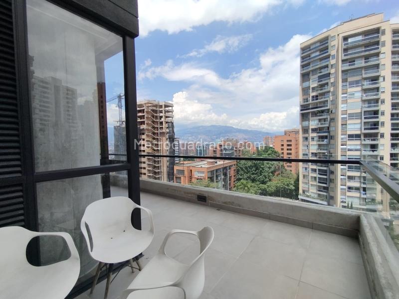 Apartamento tipo loft amplio con terraza en Castropol - 4