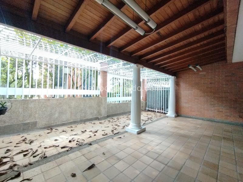 Casa Dúplex Amplia en El Campestre La Frontera (3 Alcobas)