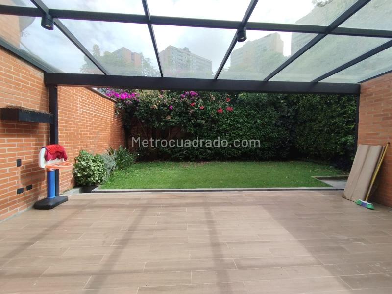 3BR House in Loma Del Escobero Envigado (310 m²)