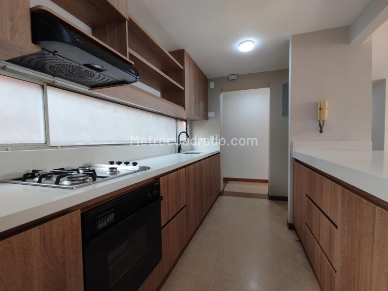 Amplio Apartamento de 2 Alcobas en Lalinde - 6