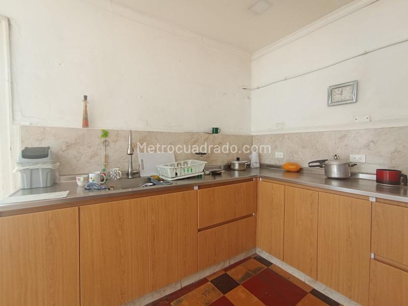 Casa Comercial Amplia en Arriendo en Prado Medellín (5 Alcobas) - 7