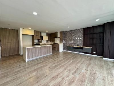 Apartamento en venta en Loma De Las Brujas, Envigado · foto 2 de 20