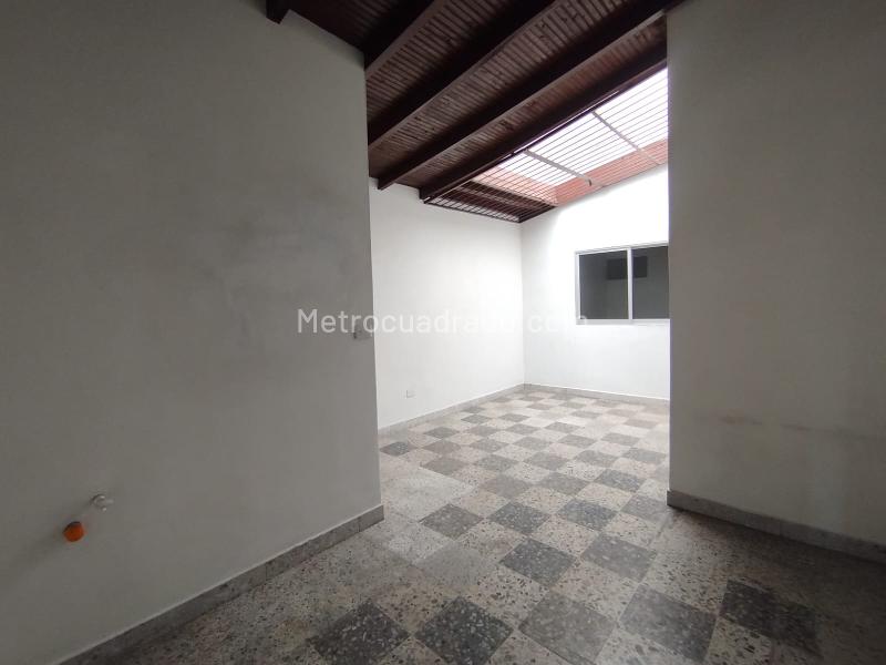 Casa Comercial Moderna en Arriendo en El Tránsito, Rionegro - 8