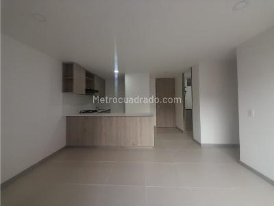 Apartamento en venta en Simon Bolivar, Itagüí · foto 2 de 12