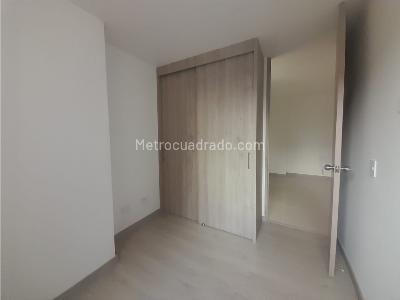 Apartamento en venta en Simon Bolivar, Itagüí · foto 8 de 12