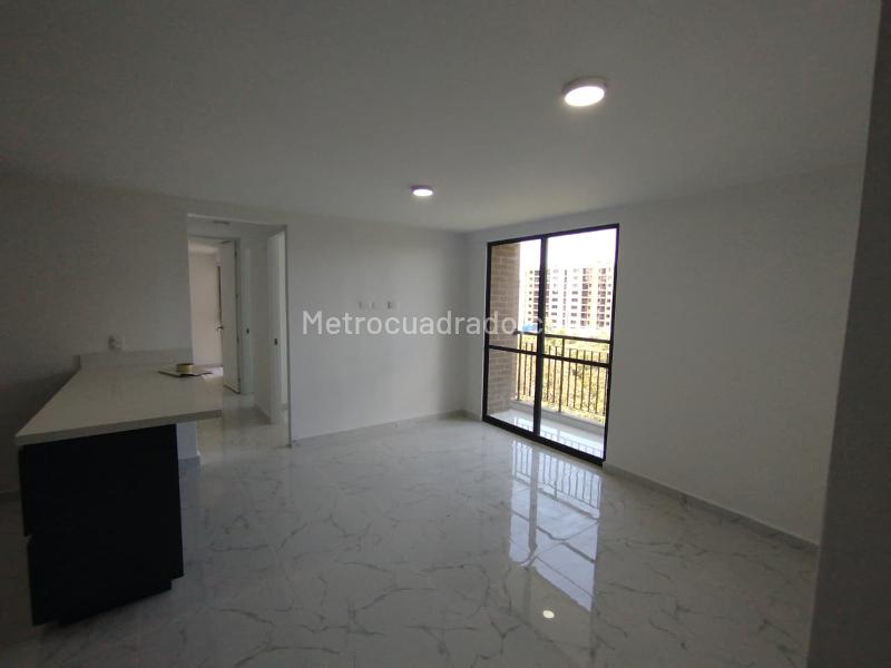 3BR Apartment in Cimarronas (50 m²) - 2