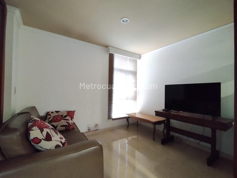Spacious 3BR Apartment in Patio Bonito - 9